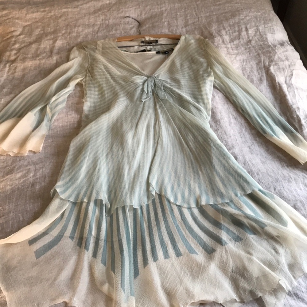 Stunning Rozae Nichols three-piece flow dress